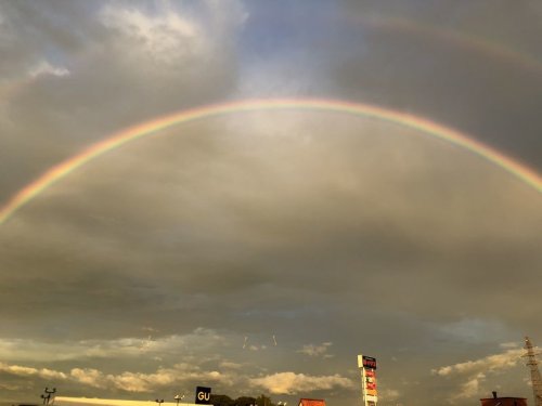 スーパーの帰りの空