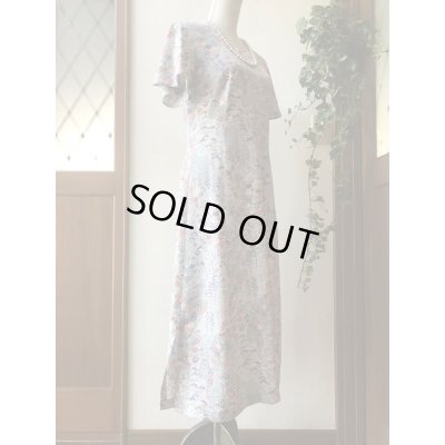 画像11: フレアースリーブワンピース 9号　(可憐、オリジナル、和柄、1点もの、着物リメイク、着物リメイクワンピース、フレアースリーブワンピース、半袖ワンピース、グレーワンピース、レトロ、モダンワンピース、フォーマルワンピース、パーティーワンピス）