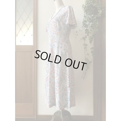 画像18: フレアースリーブワンピース 9号　(可憐、オリジナル、和柄、1点もの、着物リメイク、着物リメイクワンピース、フレアースリーブワンピース、半袖ワンピース、グレーワンピース、レトロ、モダンワンピース、フォーマルワンピース、パーティーワンピス）
