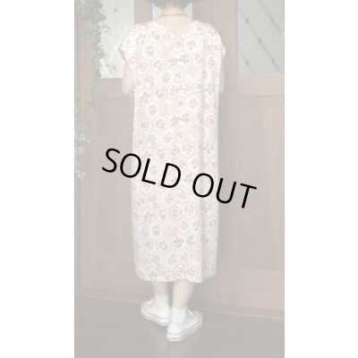画像4: フロントタックワンピース9〜11号（着物リメイク、着物リメイクワンピース、フレンチスリーブワンピース、シンプルワンピース、ナチュナルワンピース、白いワンピース、古着、オリジナル、希少価値あり、１点もの、絹）