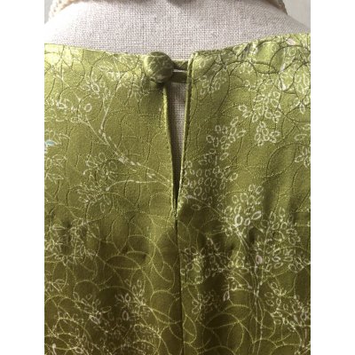 画像13: 長袖ワンピース 9号（オリジナル、和柄、1点もの、着物リメイク、着物リメイクワンピース、黄緑色、ウエスト紐調節ワンピース、モダンワンピース、フォーマルワンピース、パーティーワンピース、ナチュラル、自由コーデ）