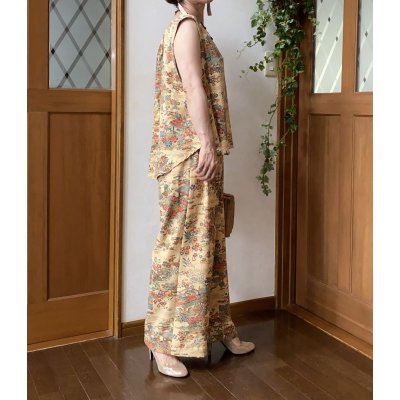 画像4: セットアップパンツスーツ（9〜11号）着物リメイク、着物リメイクセットアップ、オリジナル、和柄、ベージュ、1点もの、絹、パンツセットアップ