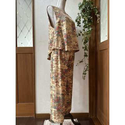 画像21: セットアップパンツスーツ（9〜11号）着物リメイク、着物リメイクセットアップ、オリジナル、和柄、ベージュ、1点もの、絹、パンツセットアップ