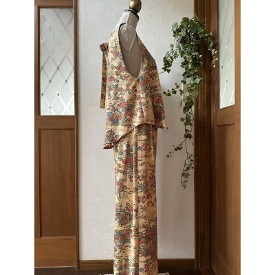 画像20: セットアップパンツスーツ（9〜11号）着物リメイク、着物リメイクセットアップ、オリジナル、和柄、ベージュ、1点もの、絹、パンツセットアップ