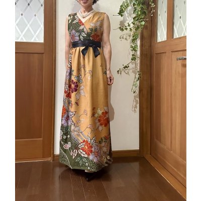 画像19: カシュクール風ハイウエストドレス 9〜11号（からし色、オリジナル、和柄、1点もの、着物リメイク、着物リメイクドレス、フォーマルドレス、ノースリーブドレス、モダン、パーティードレス、振袖リメイク）
