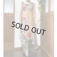 ハイウエスト切り替えワンピース 9号（からし色、振袖リメイク、オリジナル、和柄、1点もの、着物リメイク、フォーマルワンピース、ノースリーブ、モダン、パーティー、華やか）