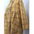 画像4: ダブルショートジャケット(9号）着物リメイク、黄八丈、1点物、オリジナル、ショートコート、和柄、絹 (4)