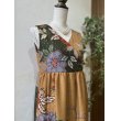 画像3: カシュクール風ハイウエストドレス 9〜11号（からし色、オリジナル、和柄、1点もの、着物リメイク、着物リメイクドレス、フォーマルドレス、ノースリーブドレス、モダン、パーティードレス、振袖リメイク） (3)