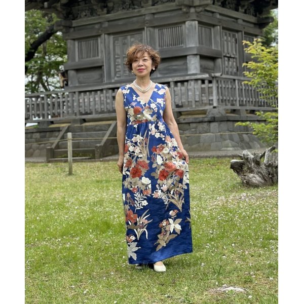 画像1: カシュクール風ハイウエストドレス 9号（青、オリジナル、和柄、1点もの、着物リメイク、着物リメイクドレス、フォーマルドレス、ノースリーブドレス、モダン、パーティードレス、振袖リメイク） (1)