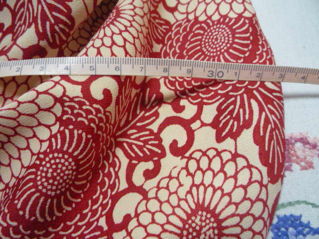 画像: バンブーバッグ（着物リメイク、オリジナル、希少価値あり、小紋、和柄、花柄、絹、1点もの、刺繍）